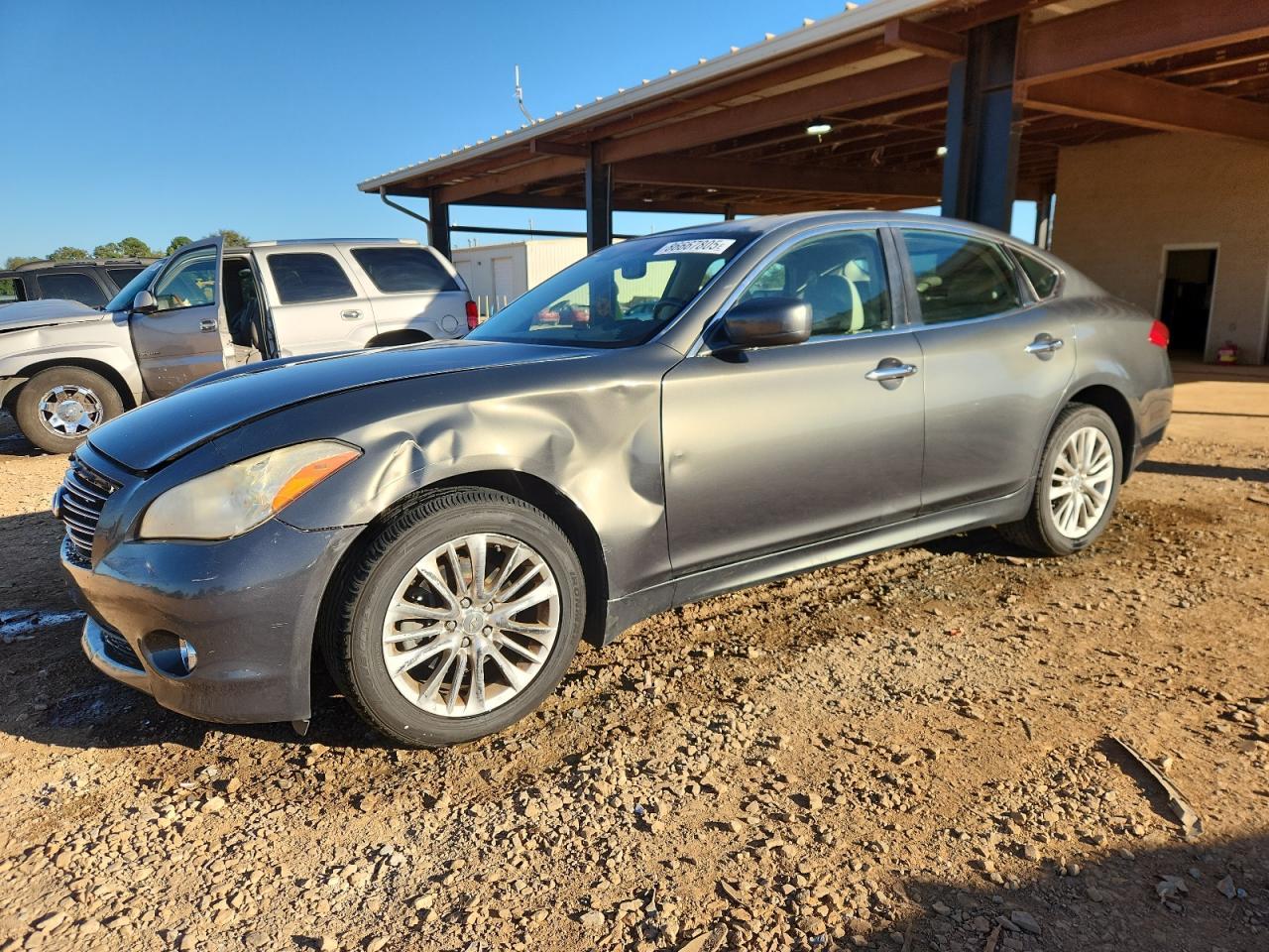 2012 INFINITI M37