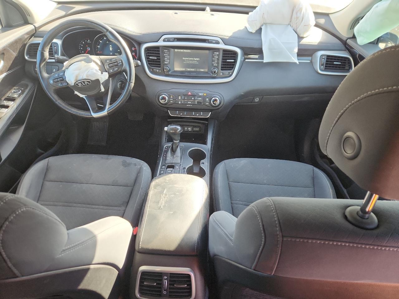 2017 KIA SORENTO