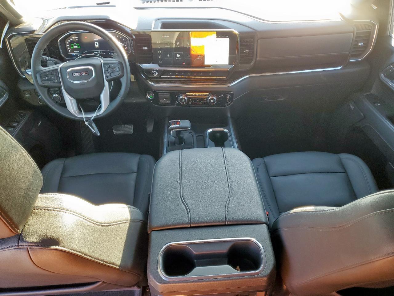 2023 GMC Sierra