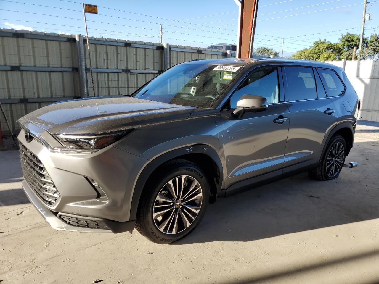 2025 TOYOTA HIGHLANDER