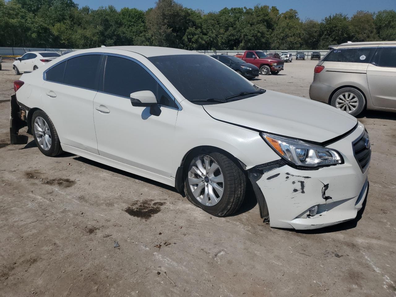 2017 SUBARU Legacy