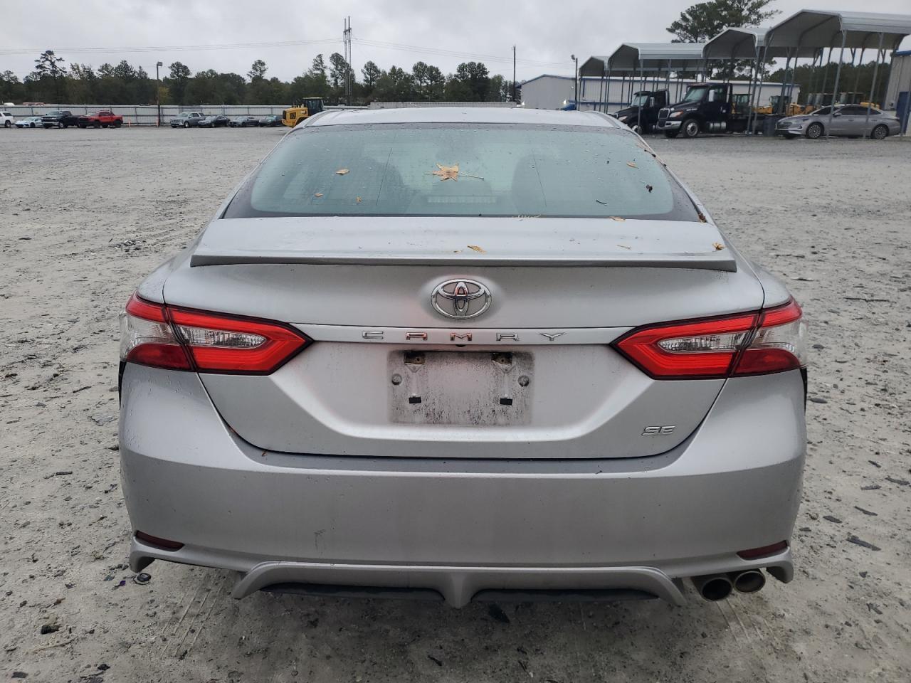 2018 TOYOTA CAMRY