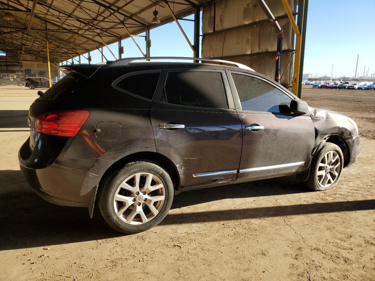 2011 NISSAN ROGUE