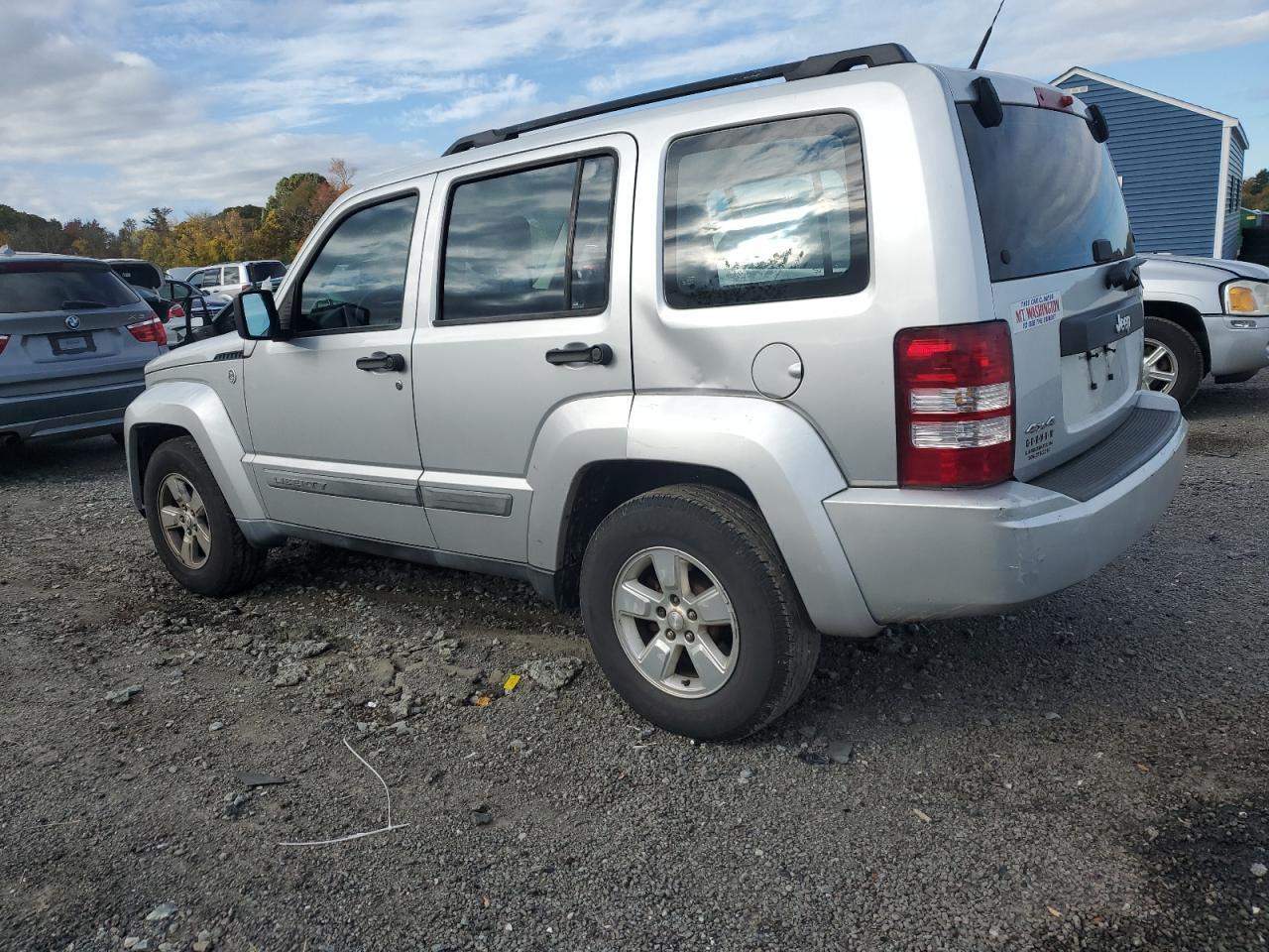 2011 JEEP Liberty