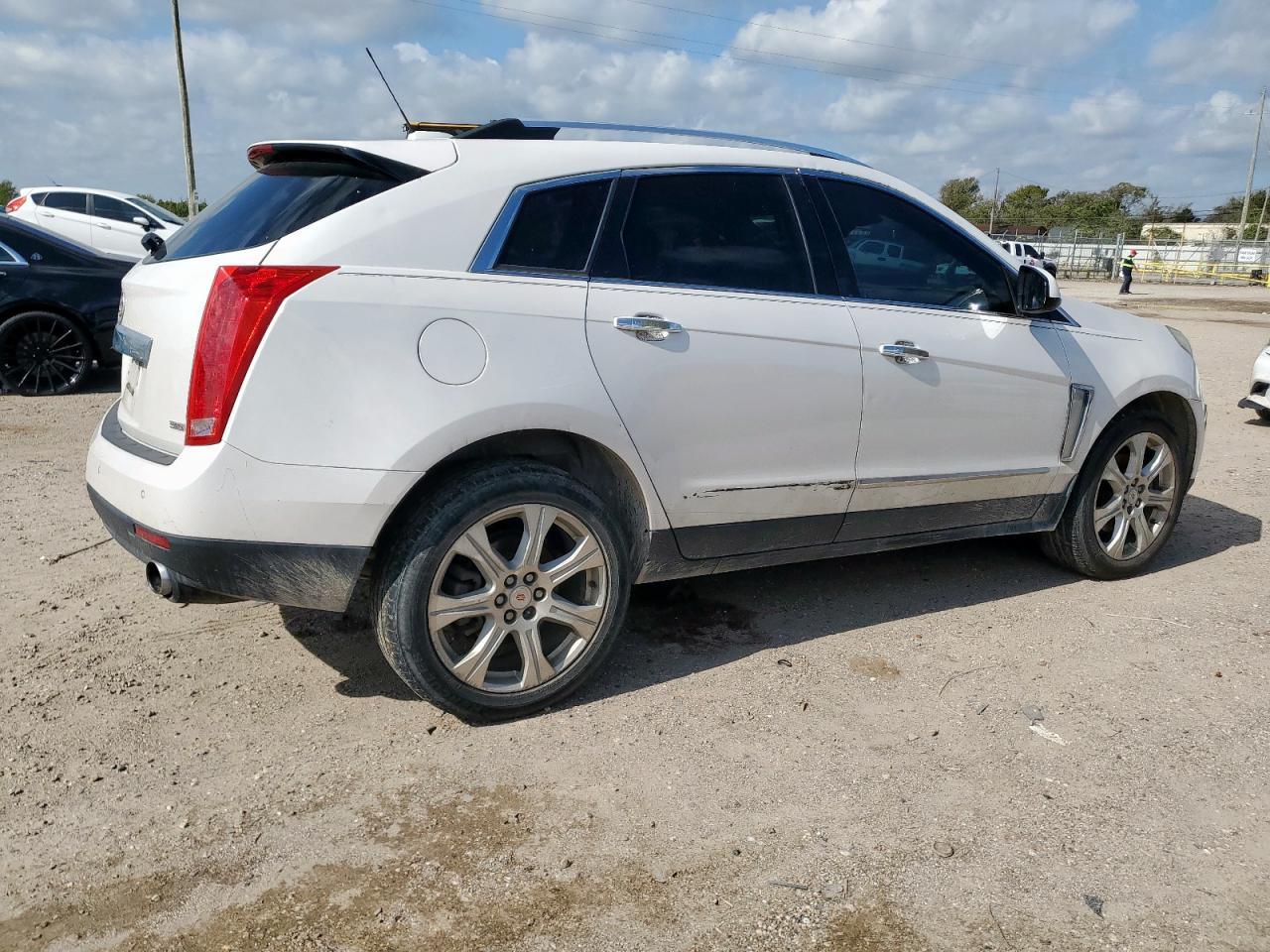 2015 CADILLAC SRX