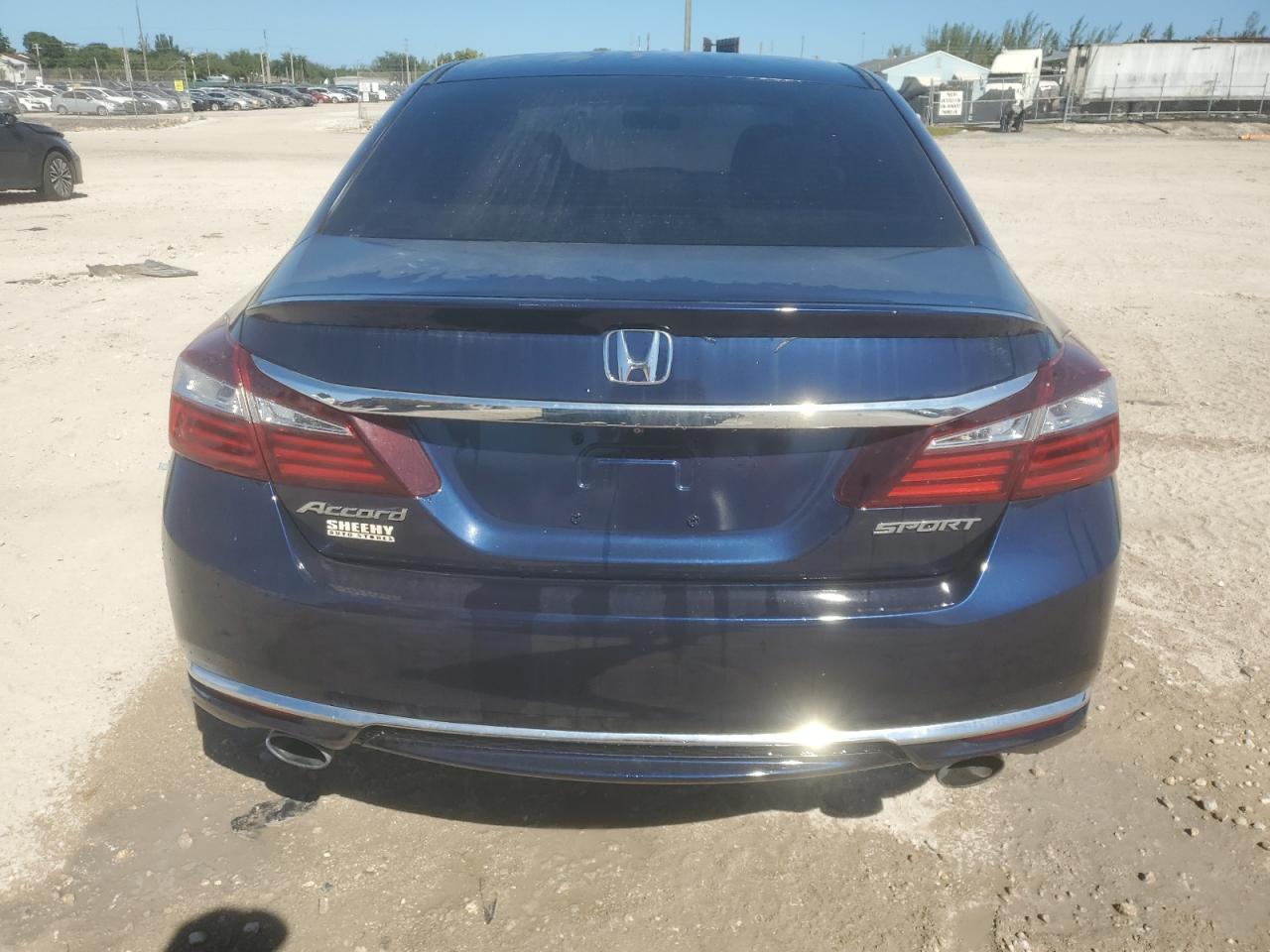 2017 HONDA ACCORD