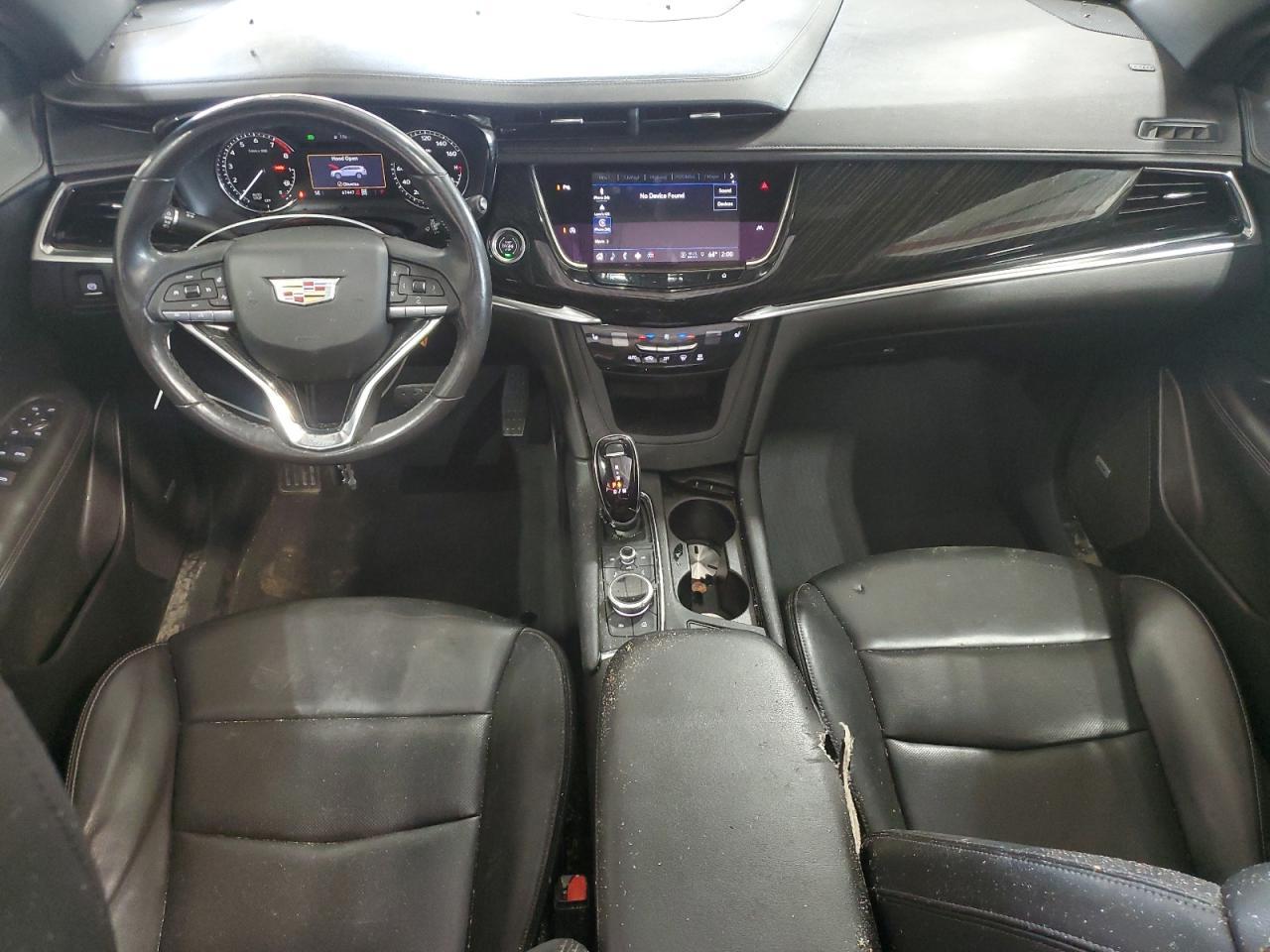 2022 CADILLAC XT6