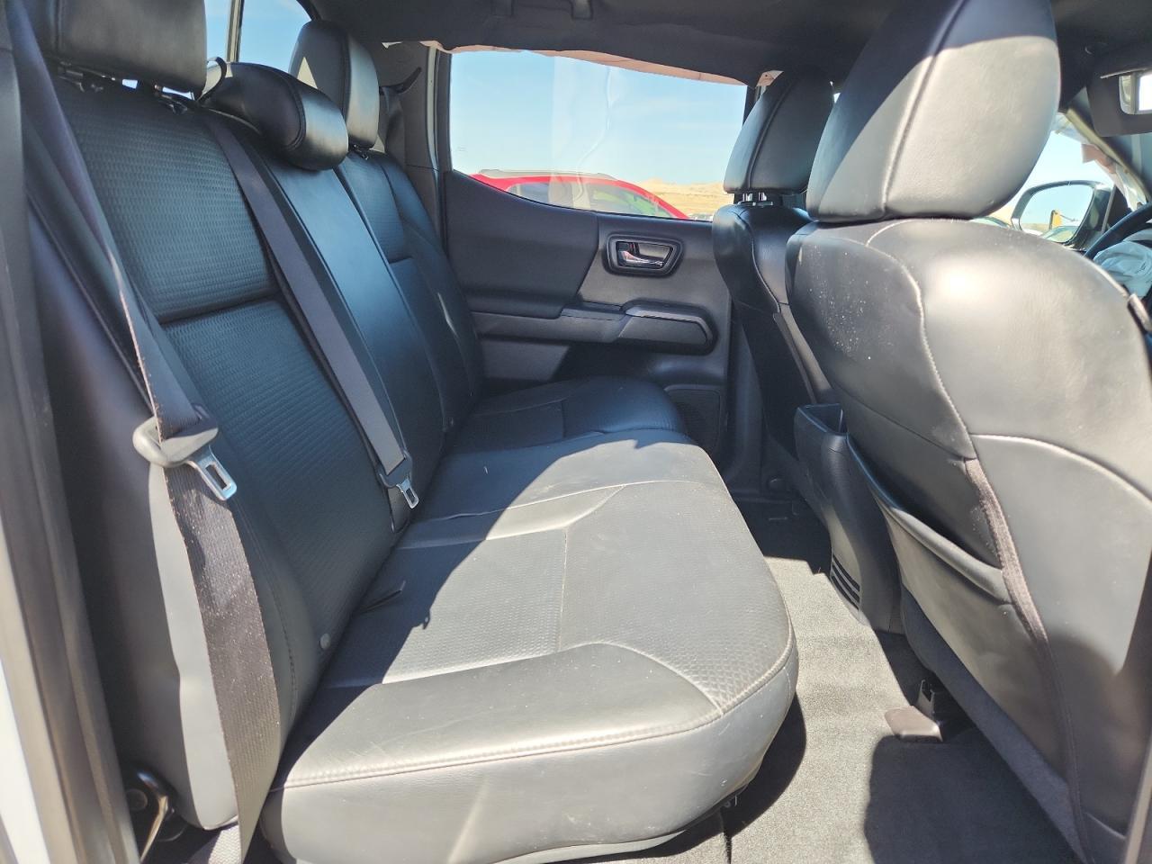 2018 TOYOTA TACOMA