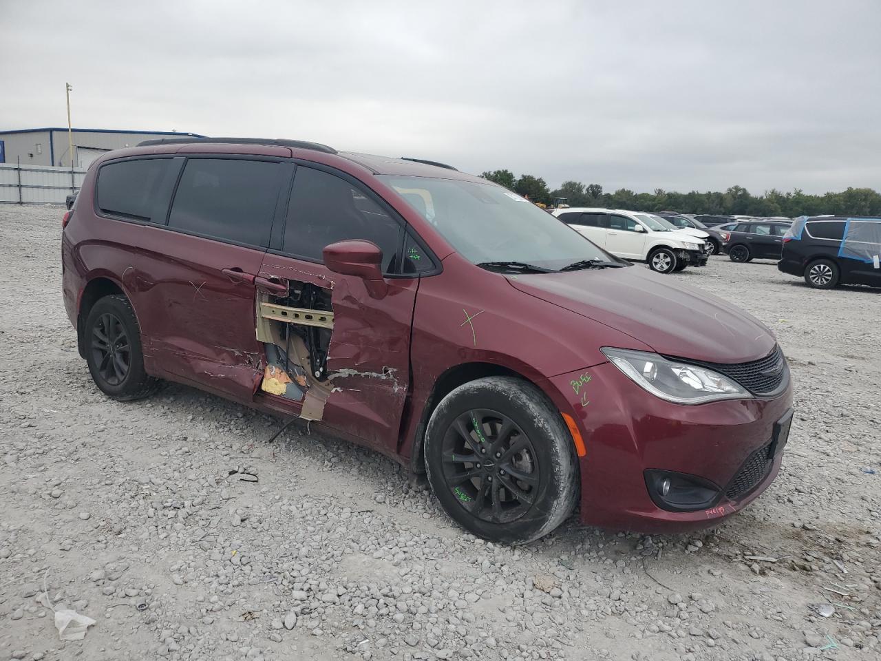 2020 CHRYSLER Pacifica