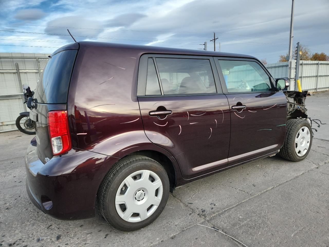 2013 TOYOTA SCION