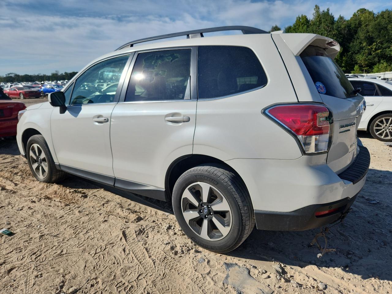 2017 SUBARU FORESTER