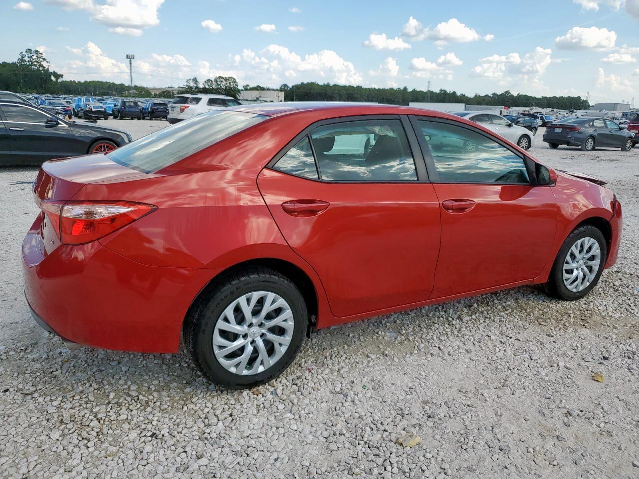 2018 TOYOTA COROLLA