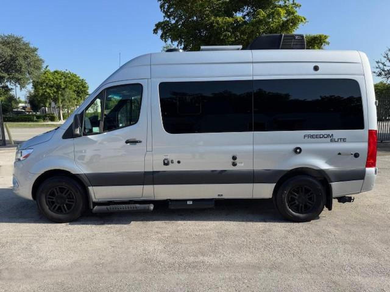 2022 MERCEDES-BENZ Sprinter