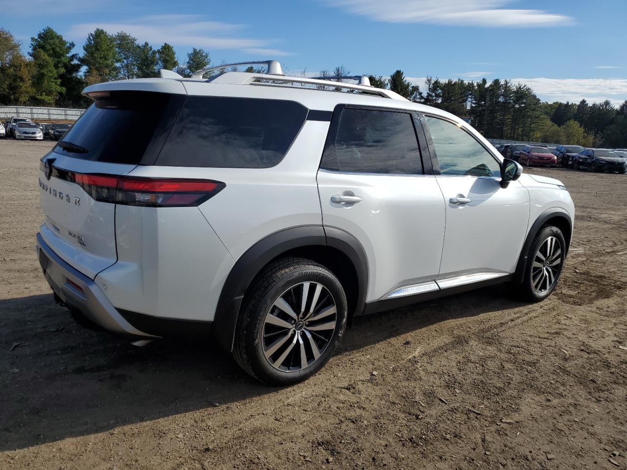 2025 NISSAN PATHFINDER