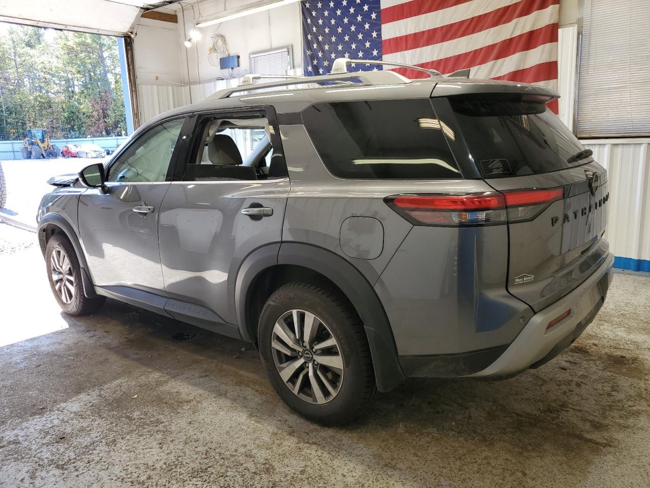 2022 NISSAN PATHFINDER