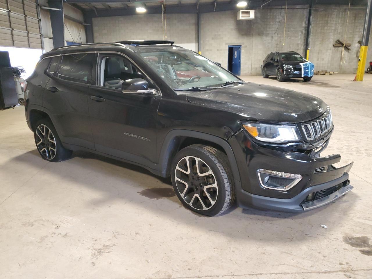 2017 JEEP Compass