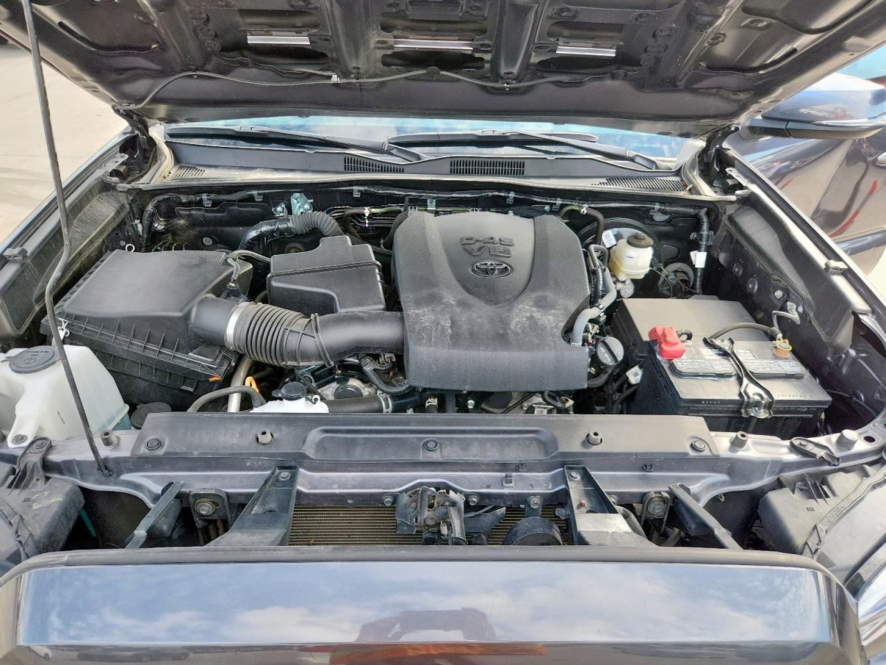 2022 TOYOTA TACOMA