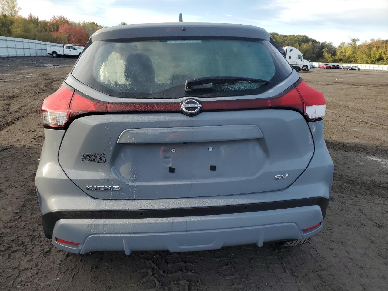 2024 NISSAN KICKS