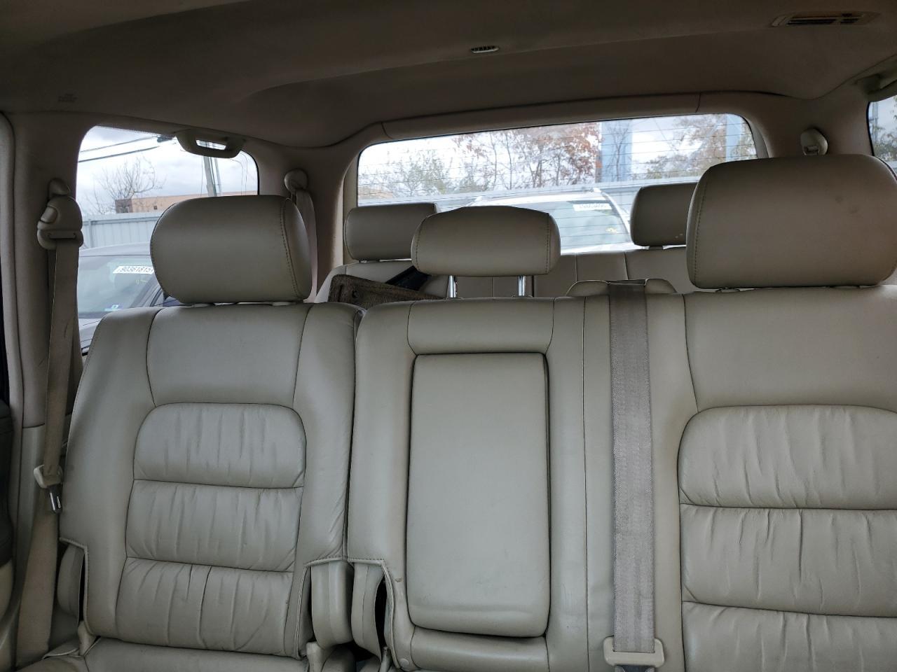 2005 LEXUS Lx 470