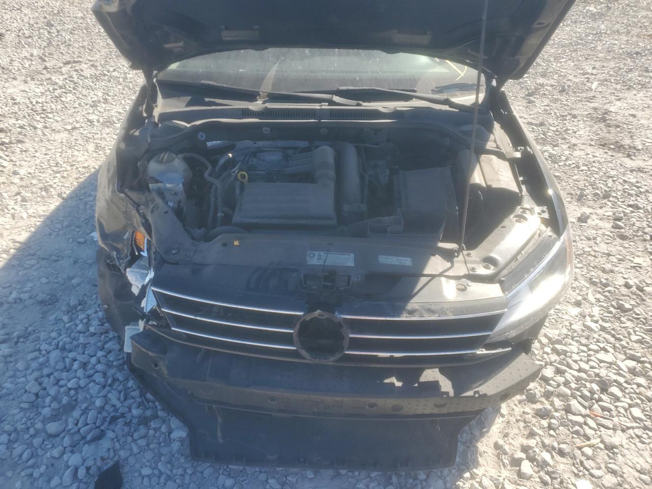 2016 VOLKSWAGEN JETTA