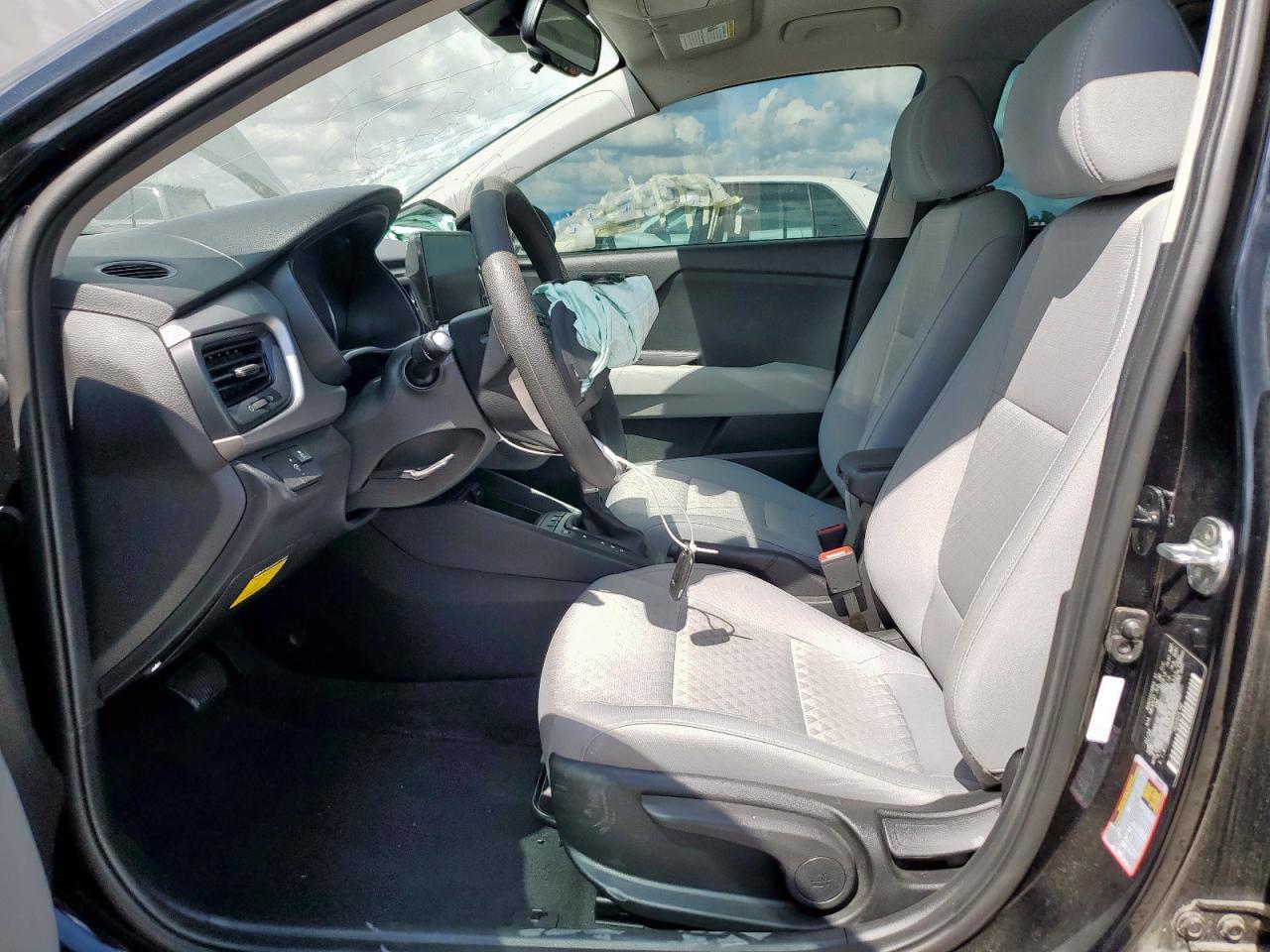 2023 KIA RIO