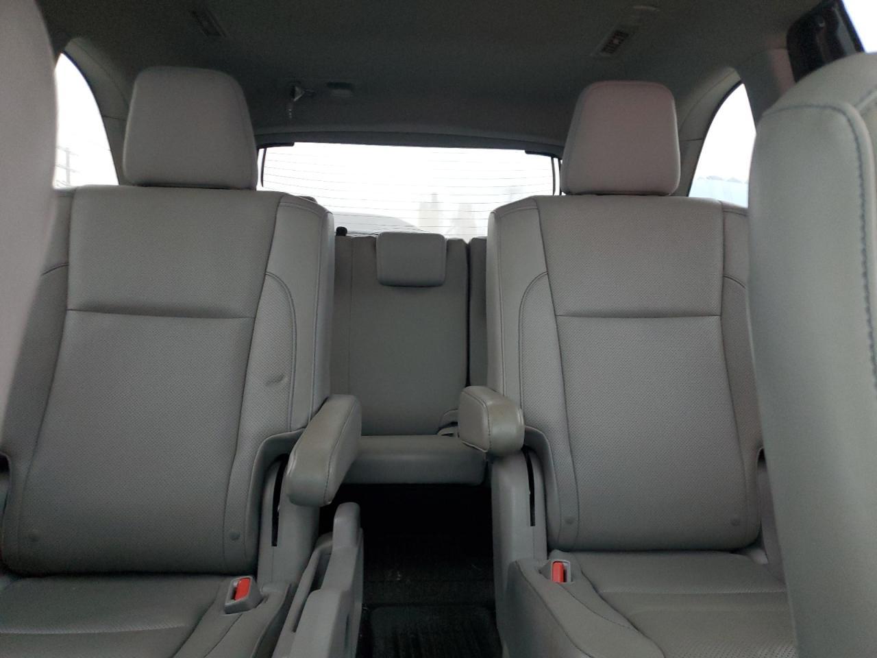 2014 TOYOTA HIGHLANDER