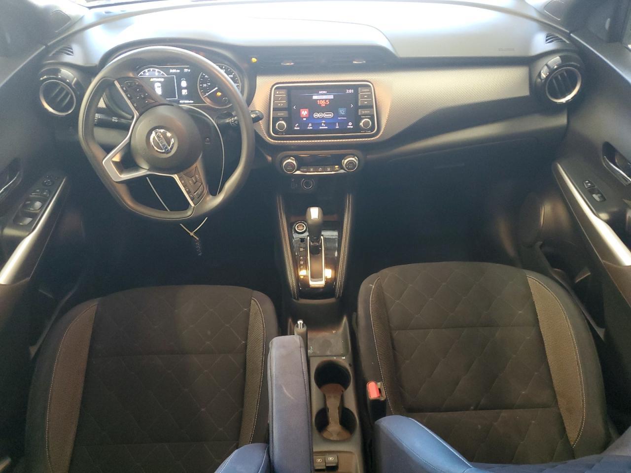2018 NISSAN KICKS