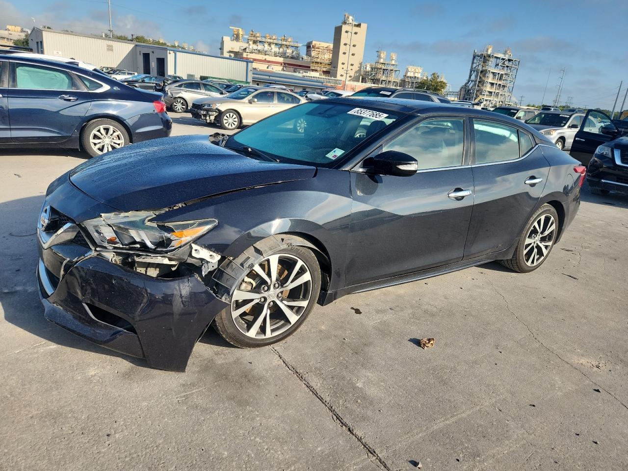2023 NISSAN Maxima