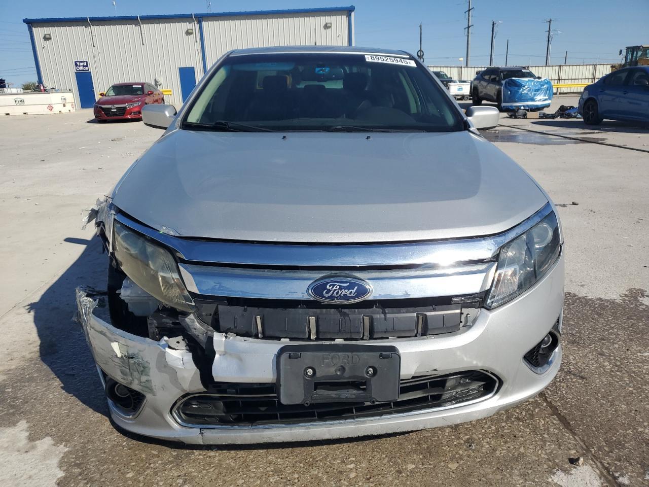 2011 FORD FUSION