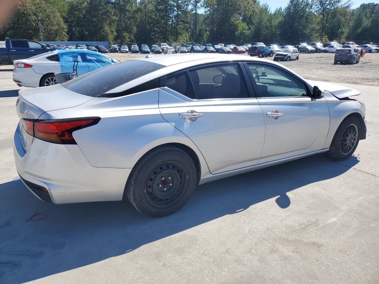 2020 NISSAN ALTIMA