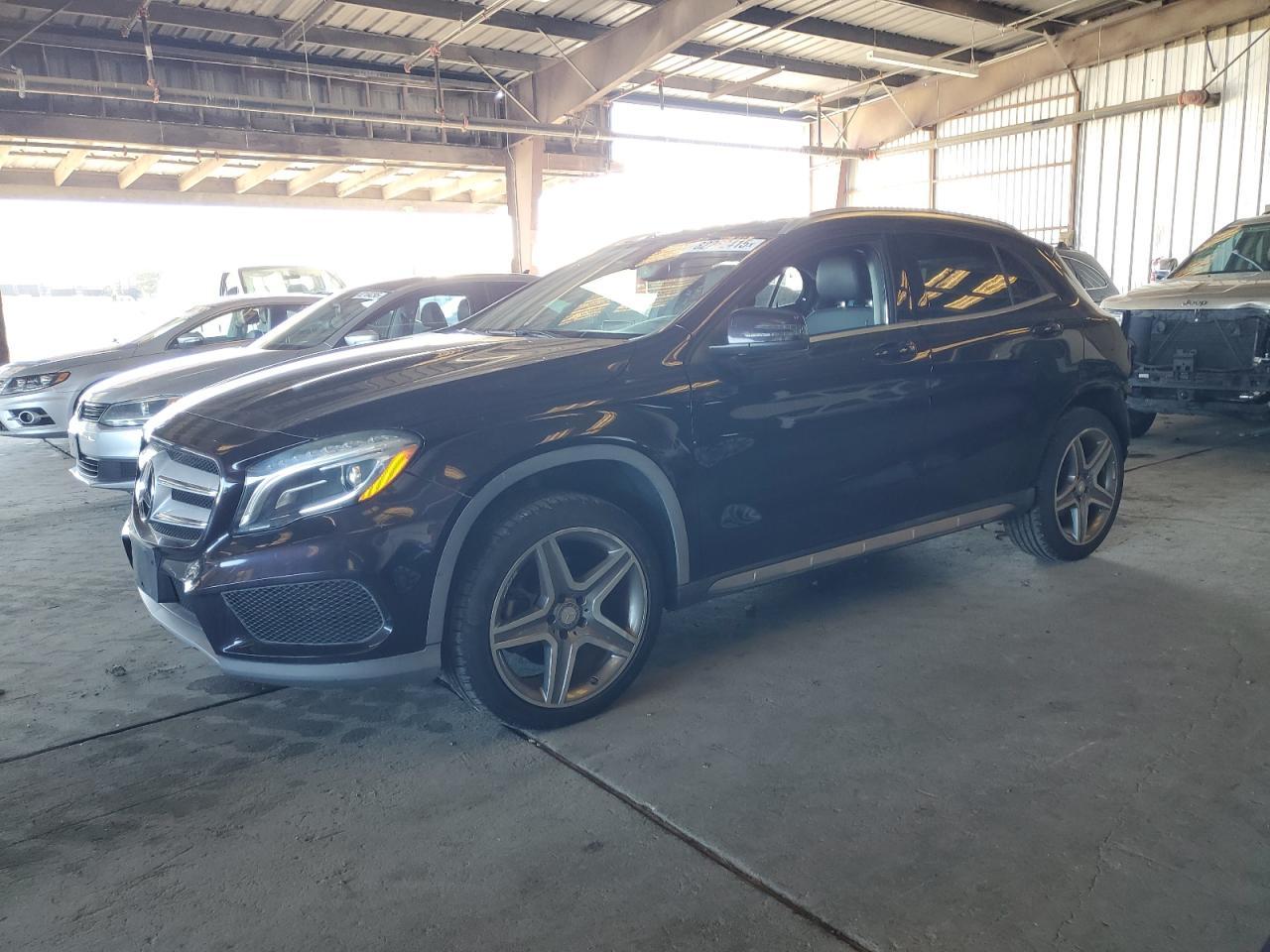 2015 MERCEDES-BENZ GLA-Class