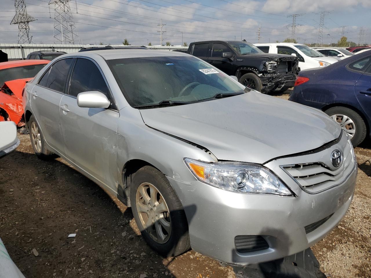 2011 TOYOTA CAMRY