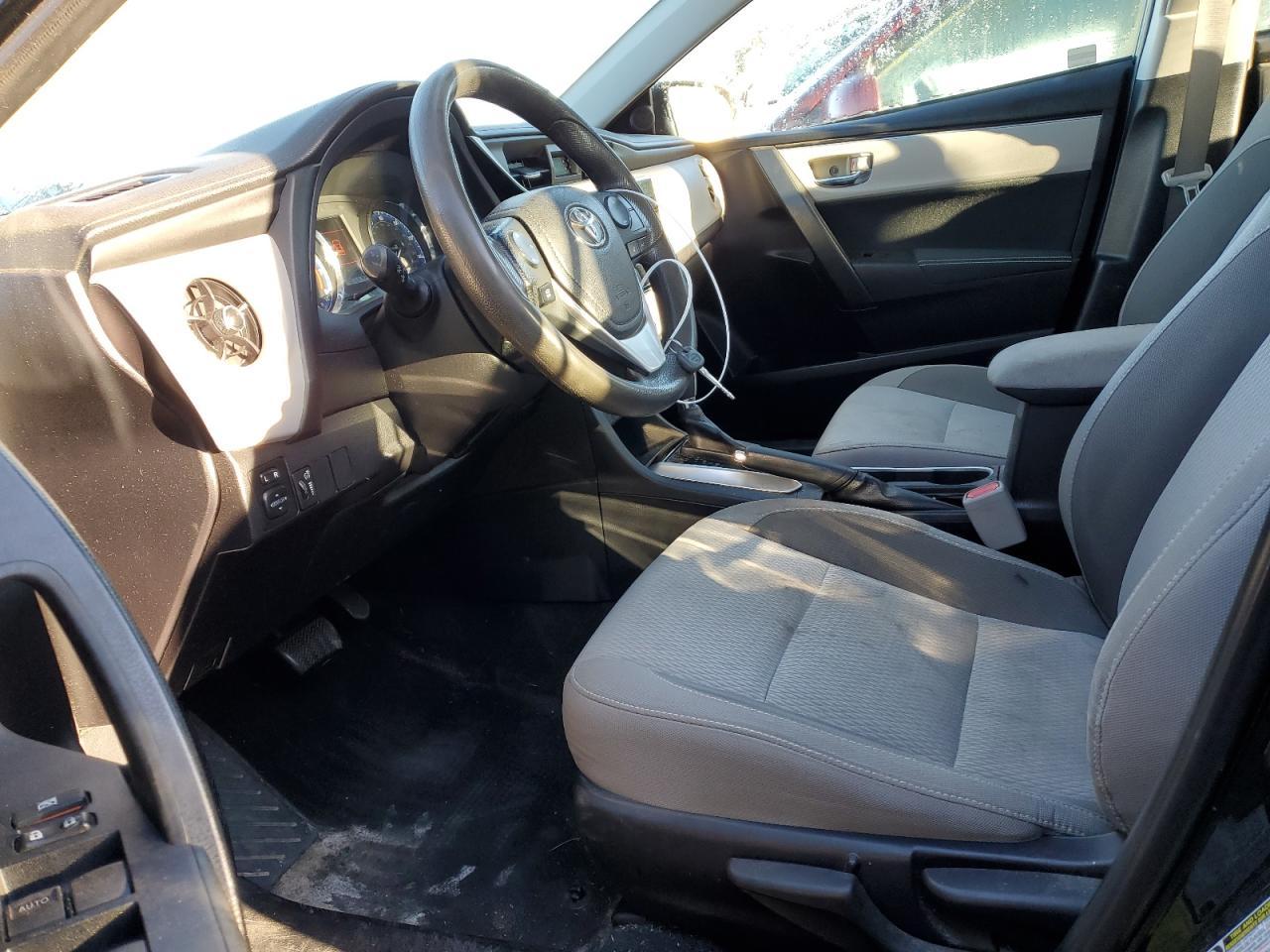 2017 TOYOTA COROLLA