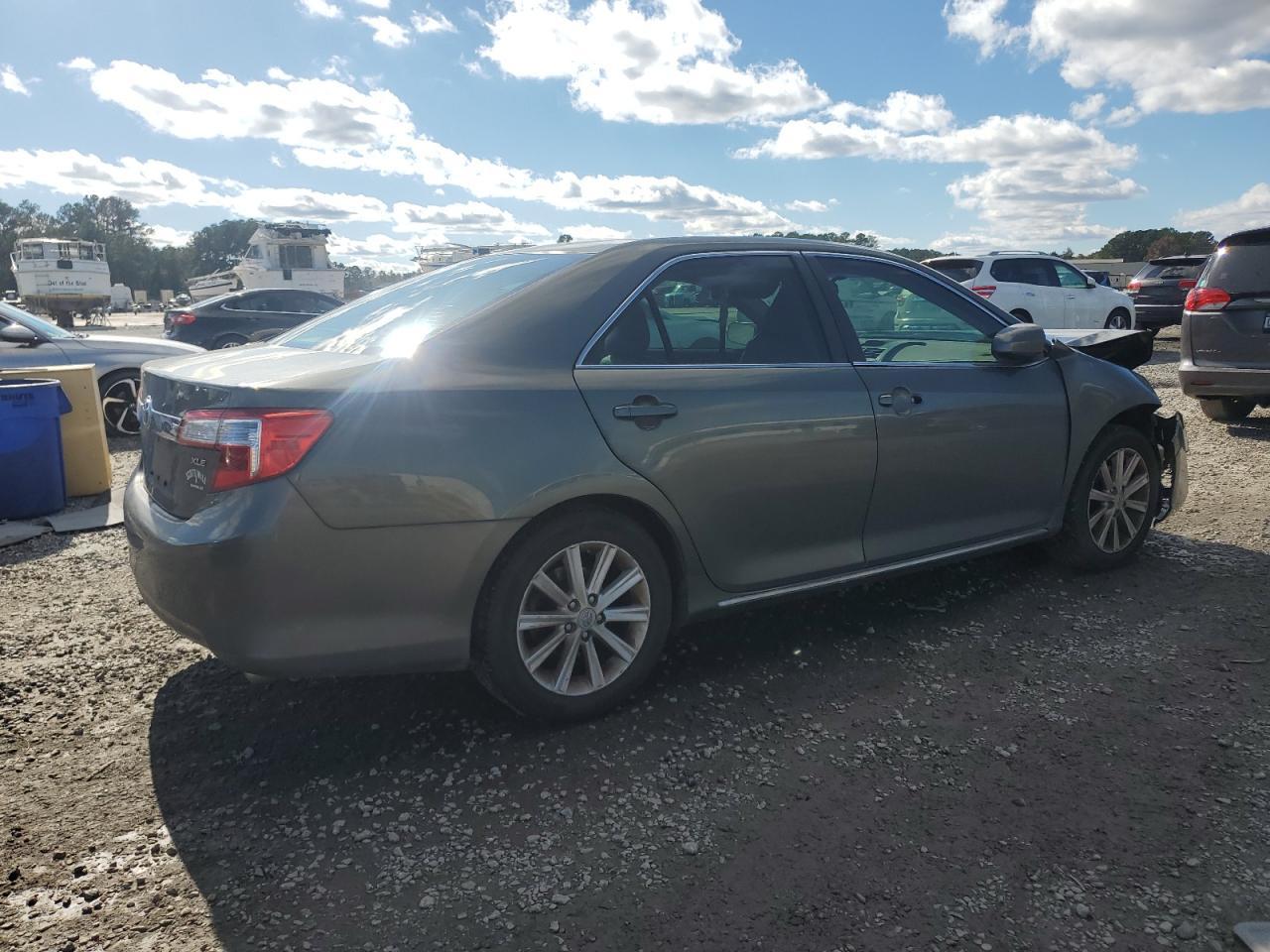 2012 TOYOTA CAMRY