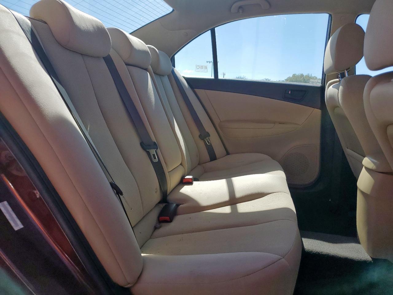 2010 HYUNDAI SONATA