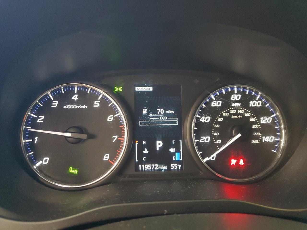 2020 MITSUBISHI outlander
