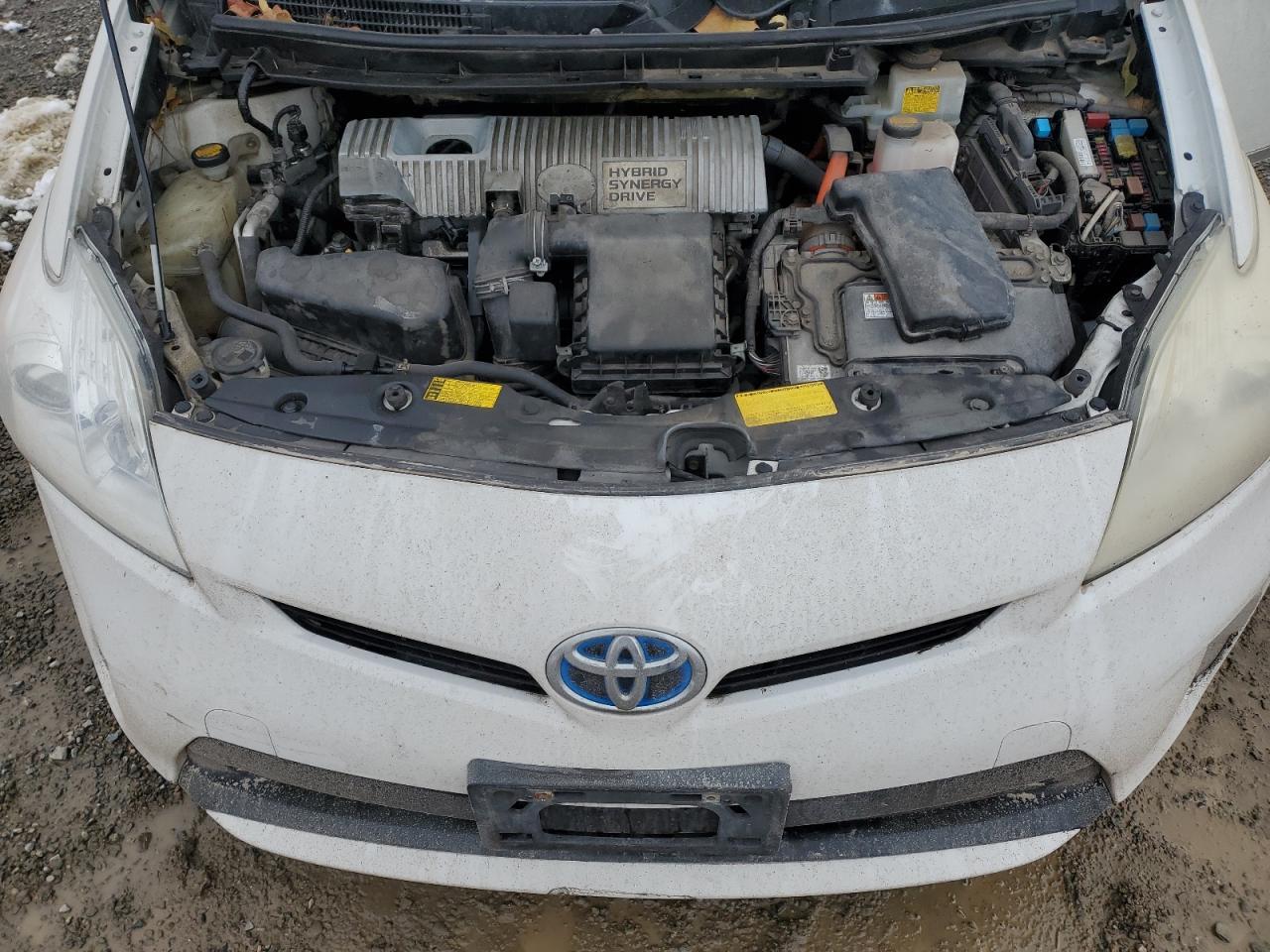 2013 TOYOTA PRIUS