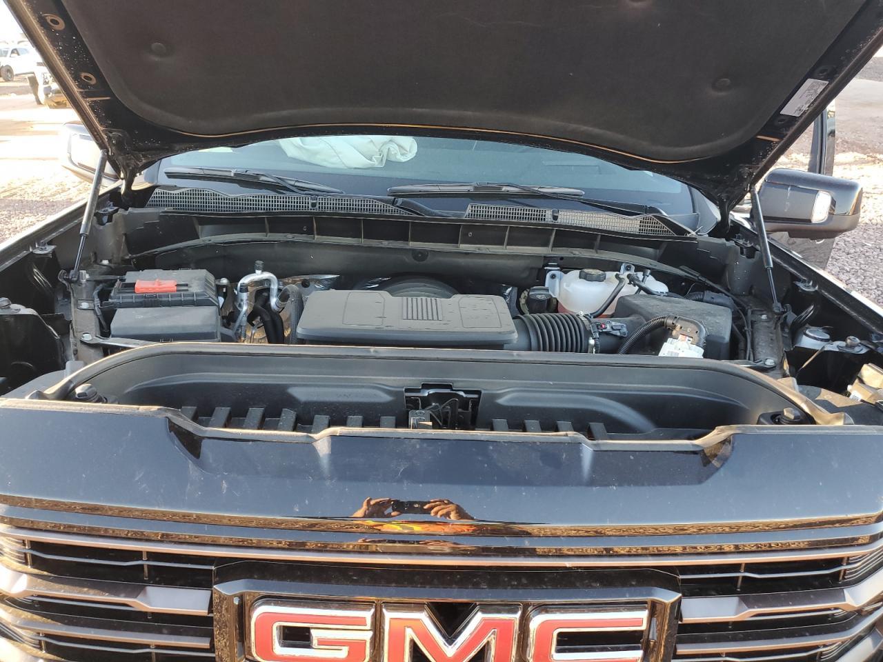 2024 GMC Sierra