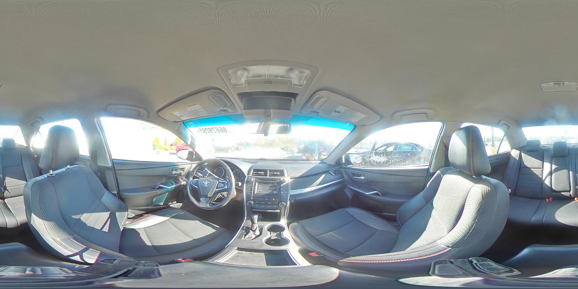 2016 TOYOTA CAMRY