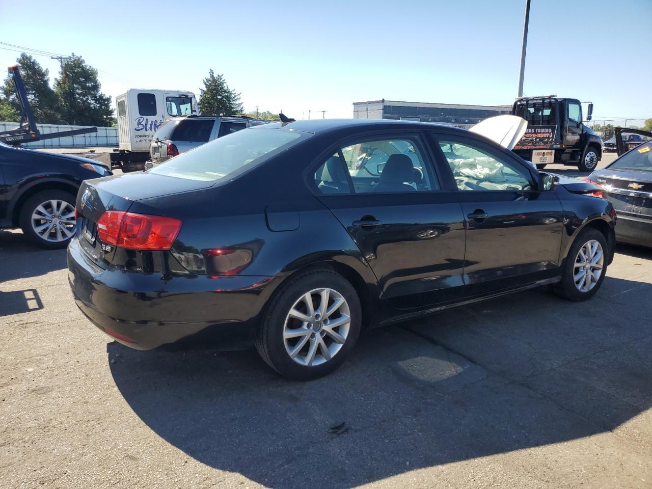 2012 VOLKSWAGEN JETTA