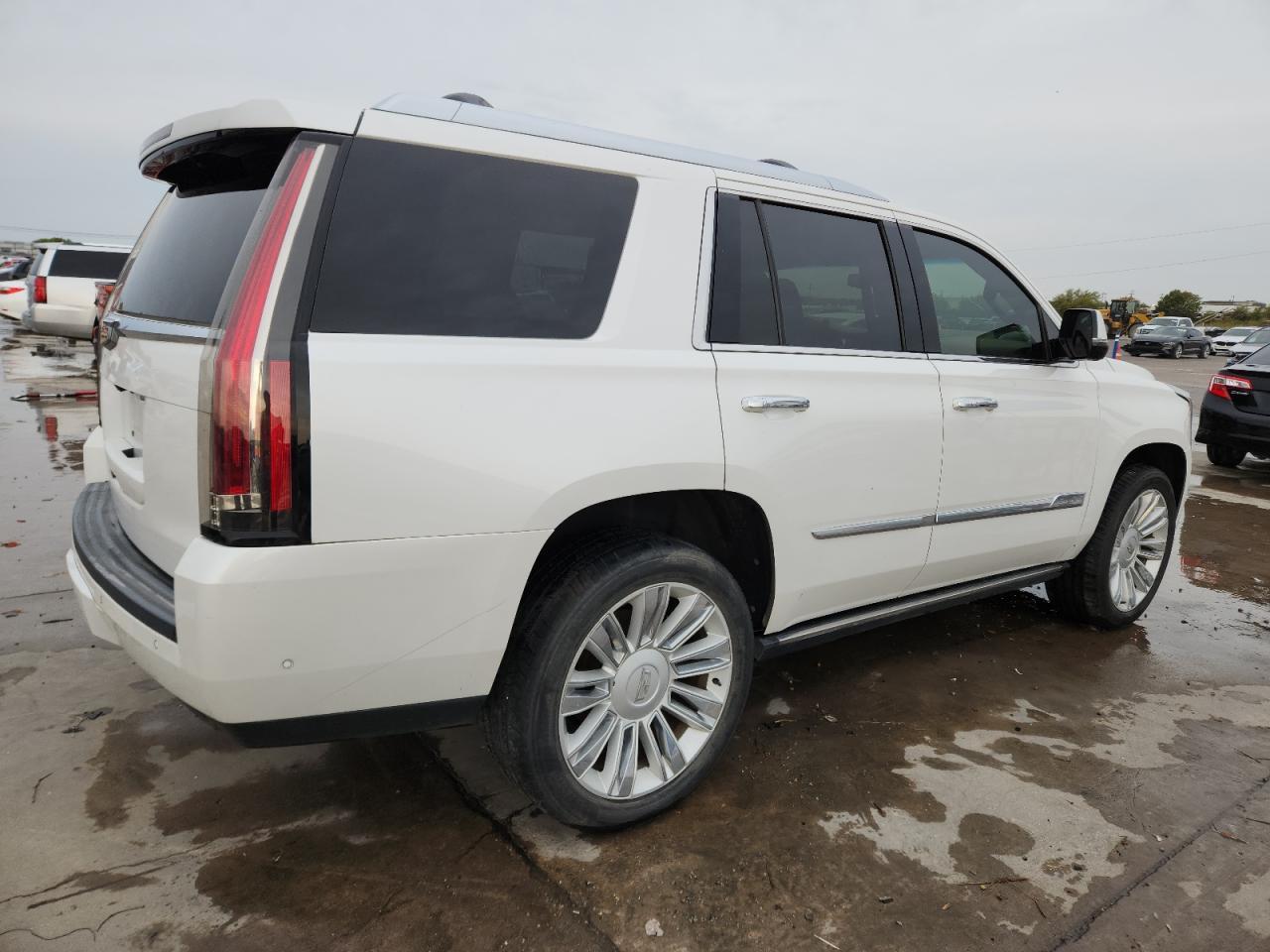 2017 CADILLAC ESCALADE