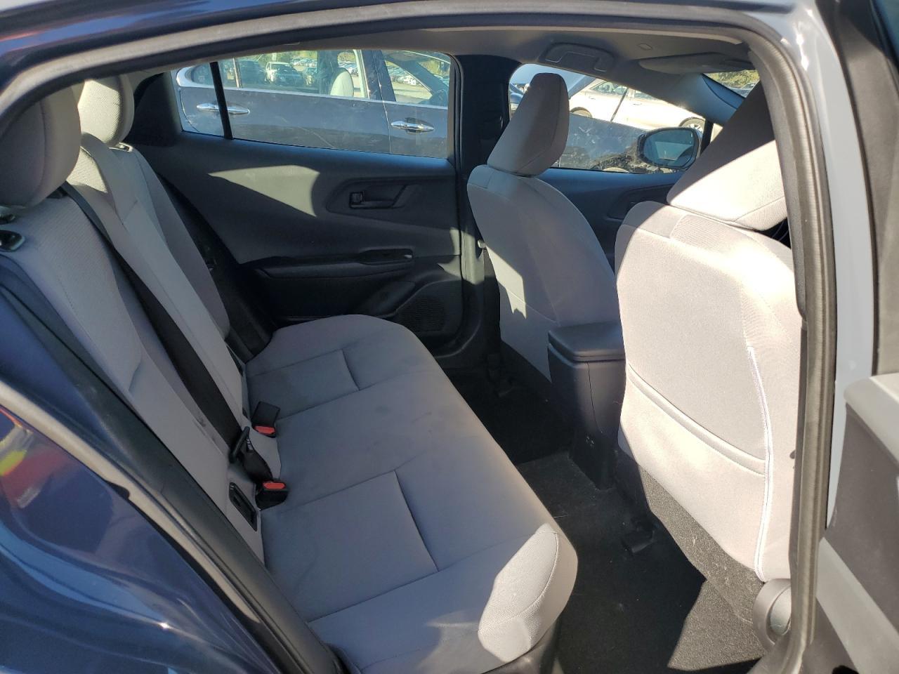 2025 TOYOTA PRIUS