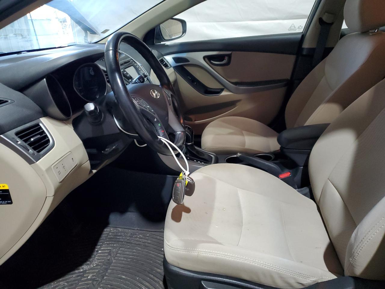 2016 HYUNDAI ELANTRA