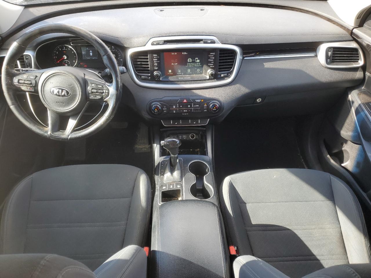 2017 KIA SORENTO