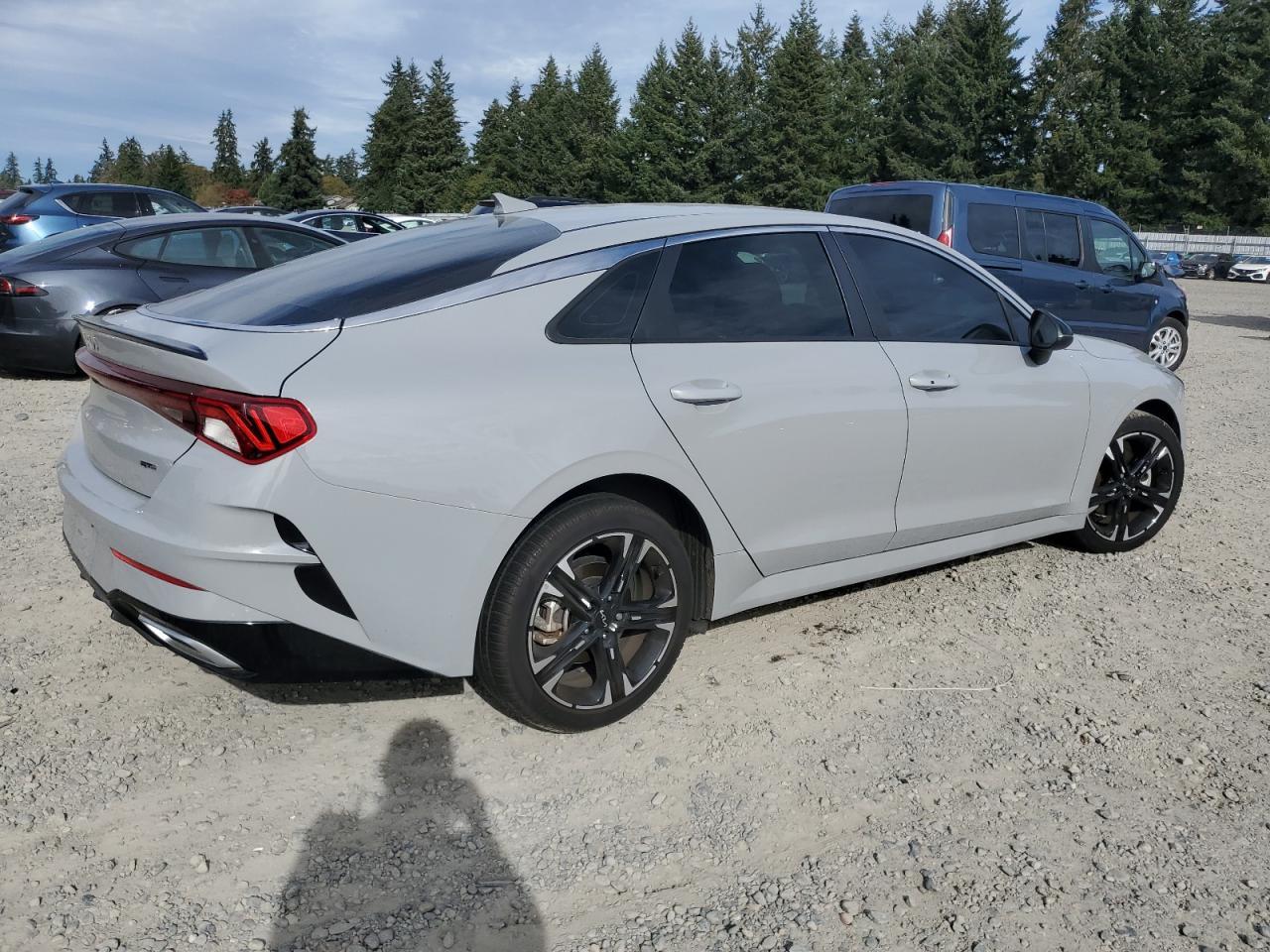 2023 KIA K5