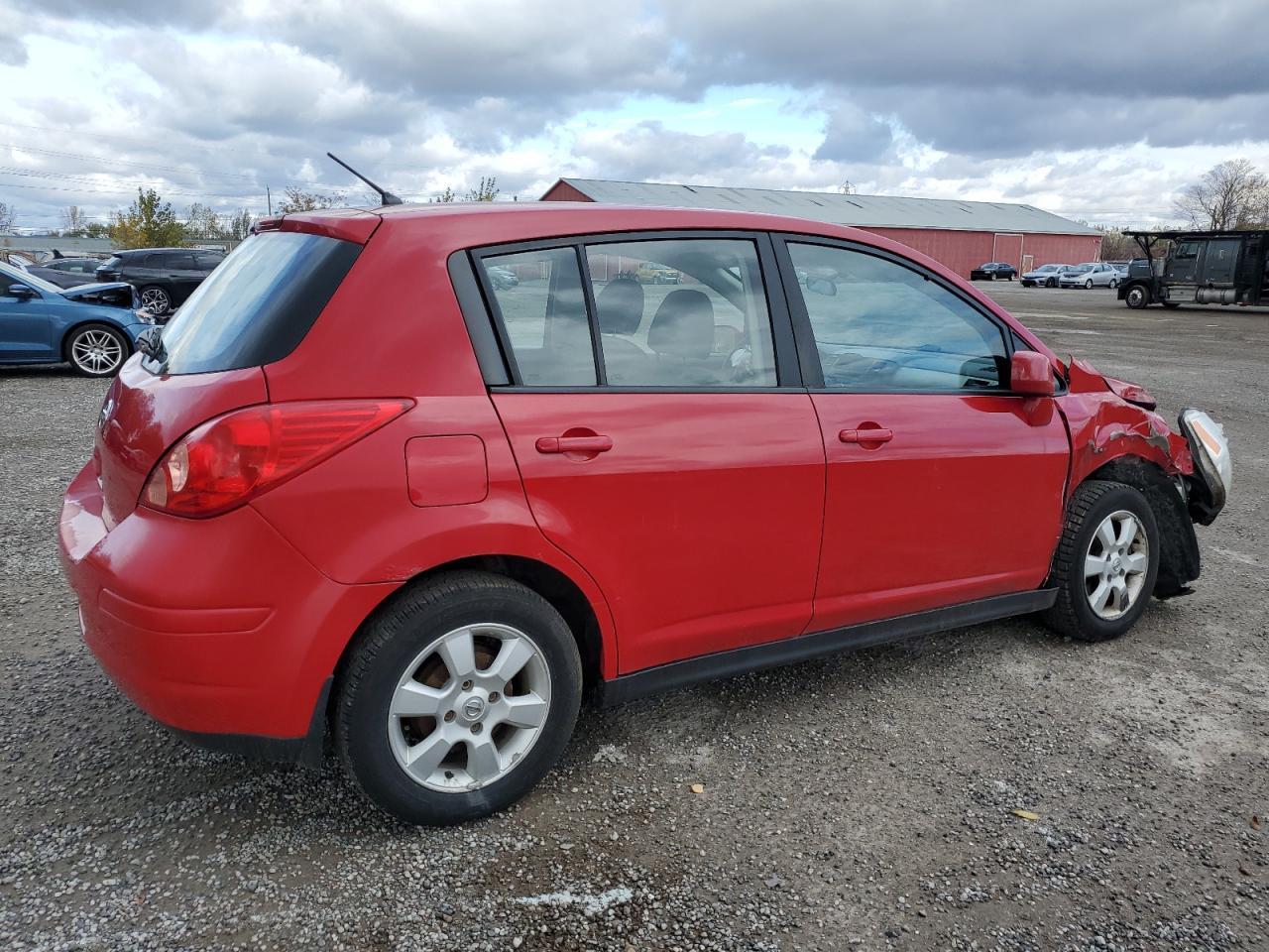 2012 NISSAN VERSA