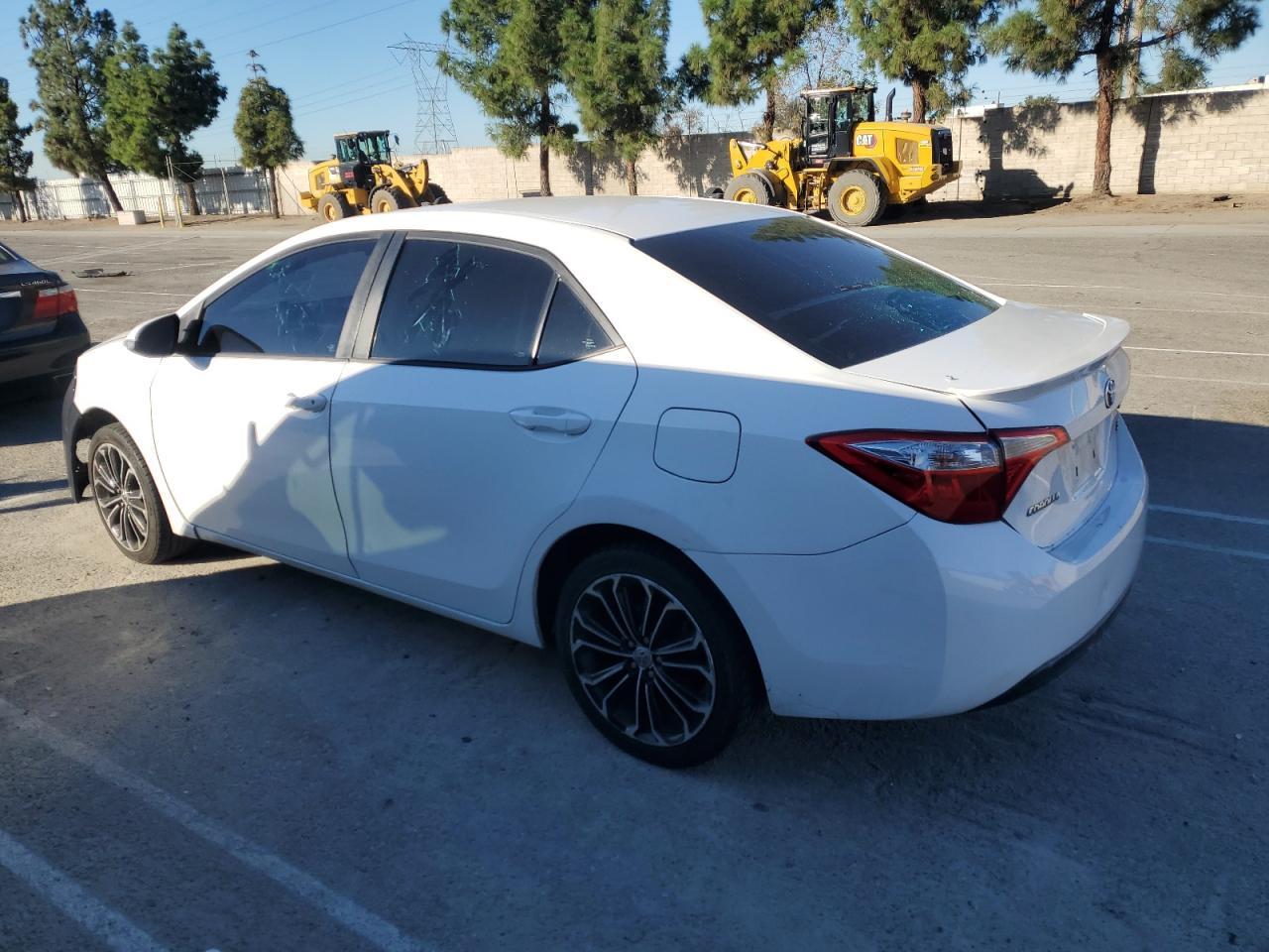 2015 TOYOTA COROLLA