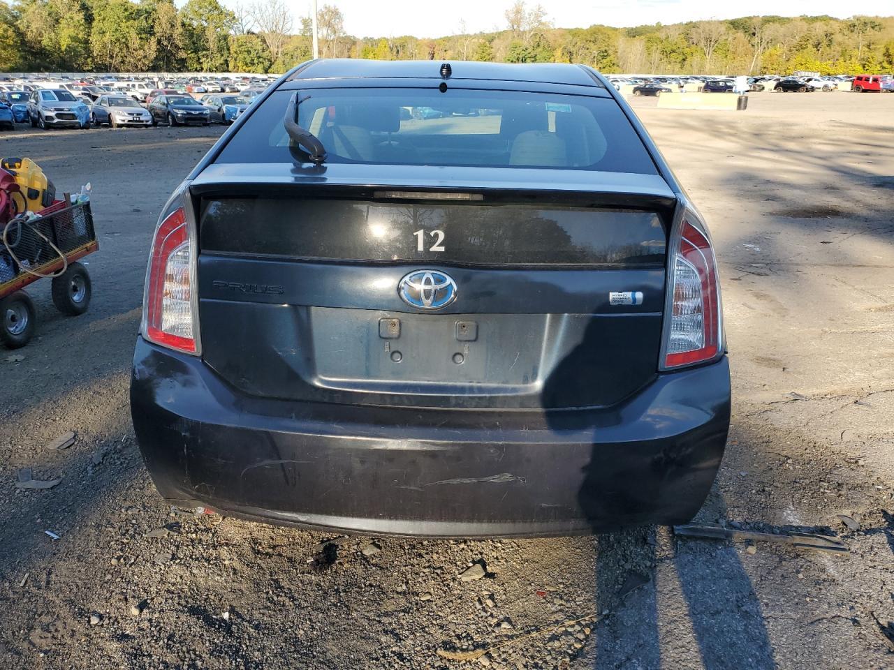 2012 TOYOTA PRIUS