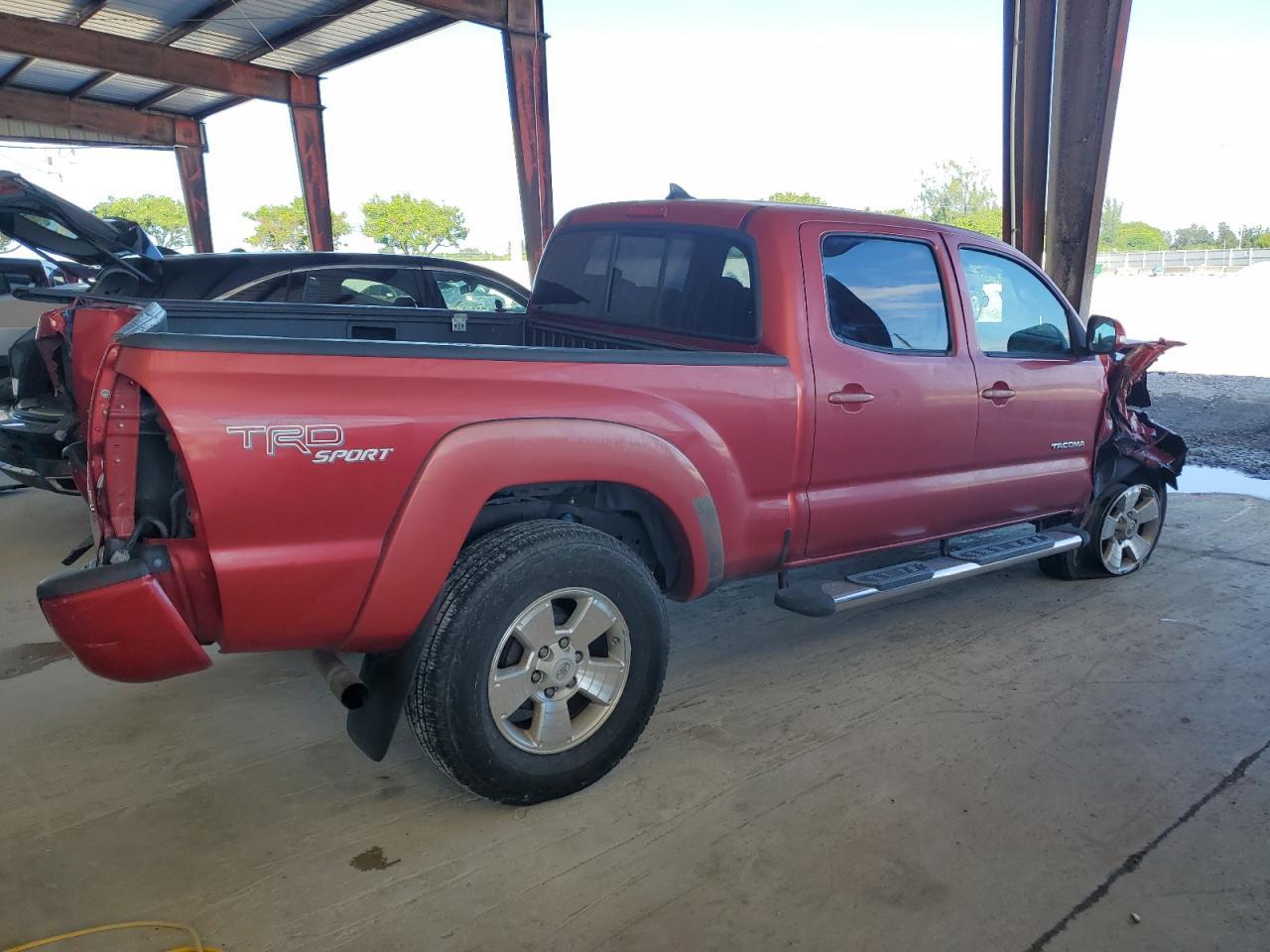 2012 TOYOTA TACOMA
