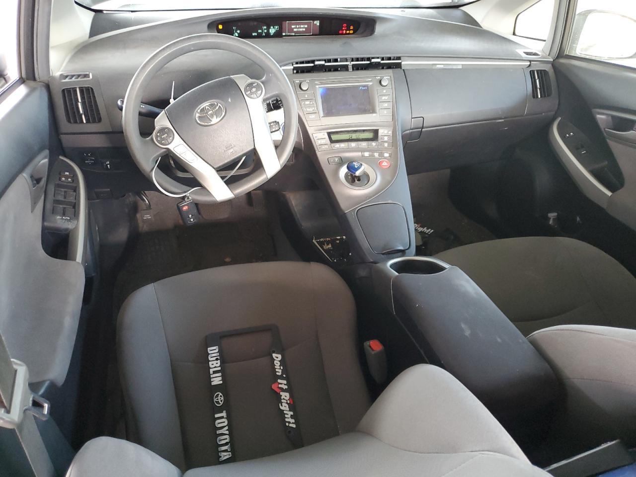 2015 TOYOTA PRIUS